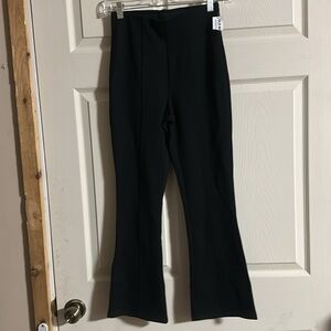 OLD NAVY EXTRA HIGH RISE STEVIE FLARE: BLACK: NEW WITH TAGS: SIZE XS